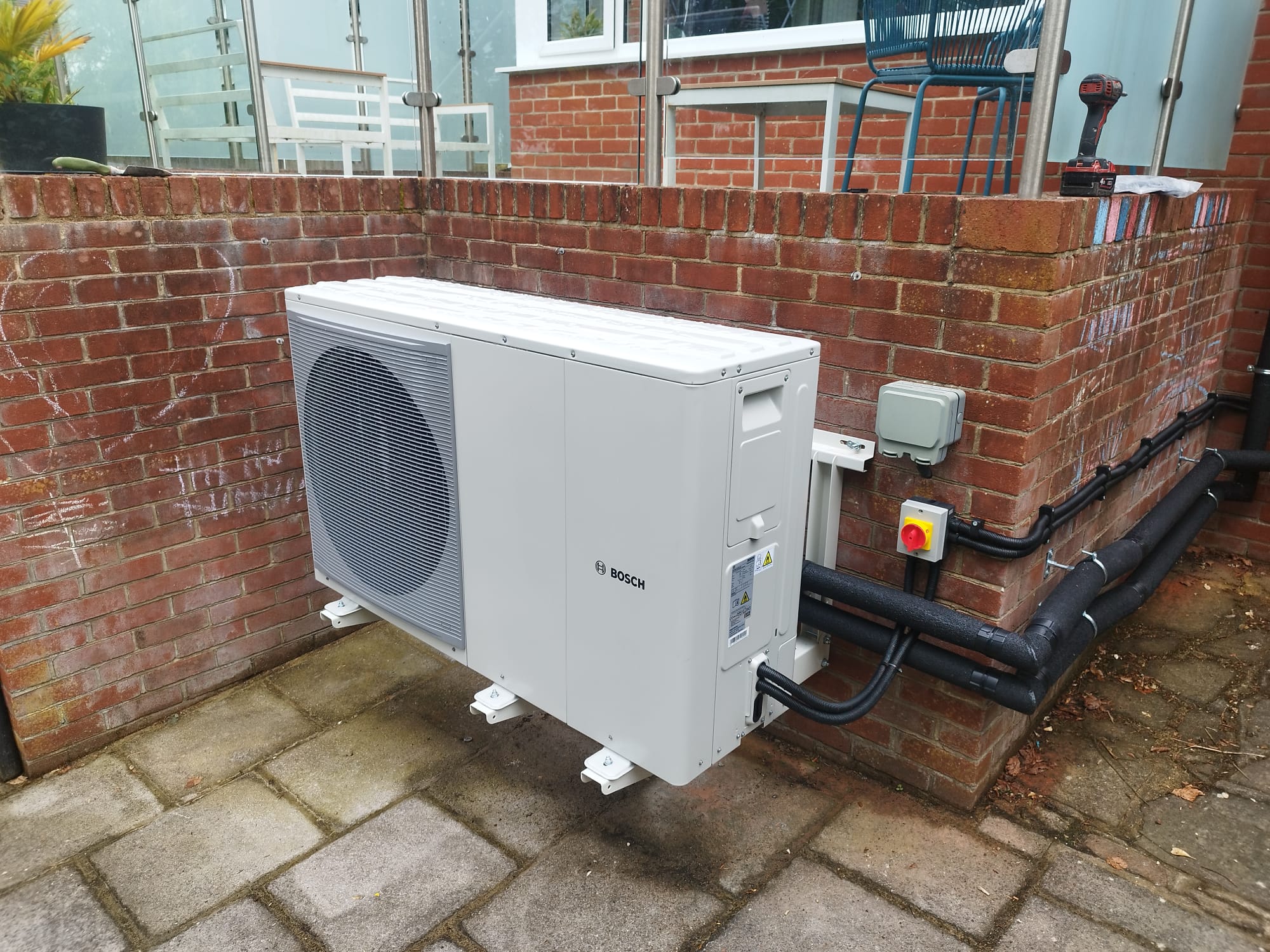 Do heat pumps work with existing radiators - Transcrew Heating & Cooling Technologies LTD